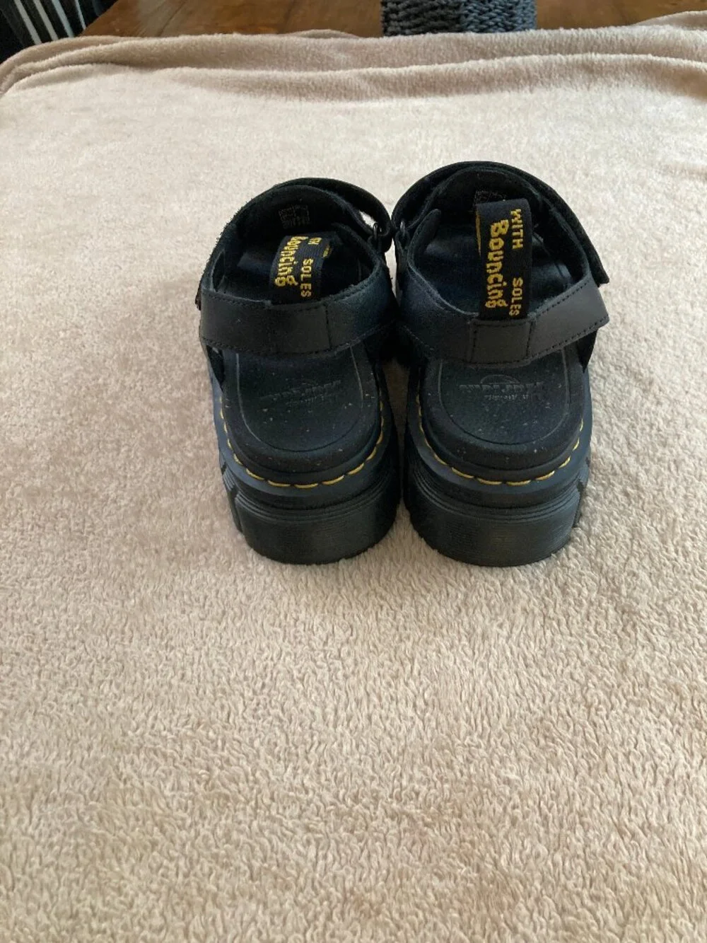 Doc Martens Ricki Lug Platform Fisherman Sandal 8/39 $185 NWOB